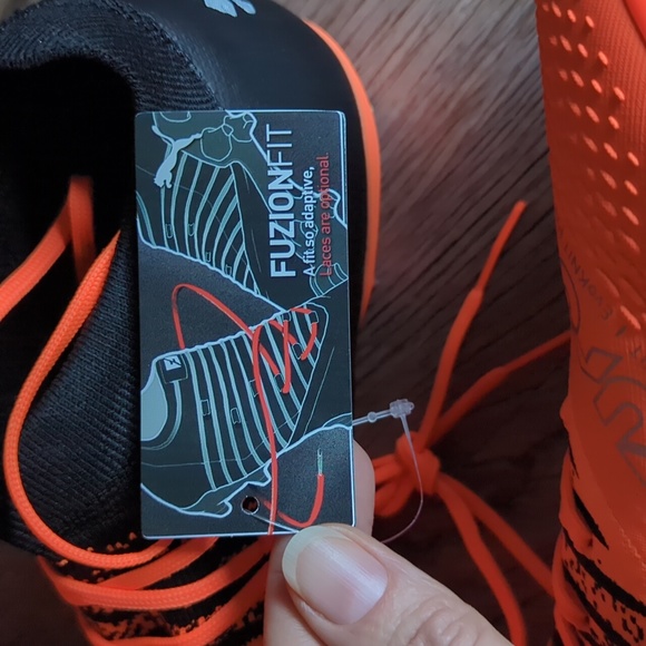 Puma men's size 12 Future Z 3.3 FG soccer cleats - Picture 6 of 7